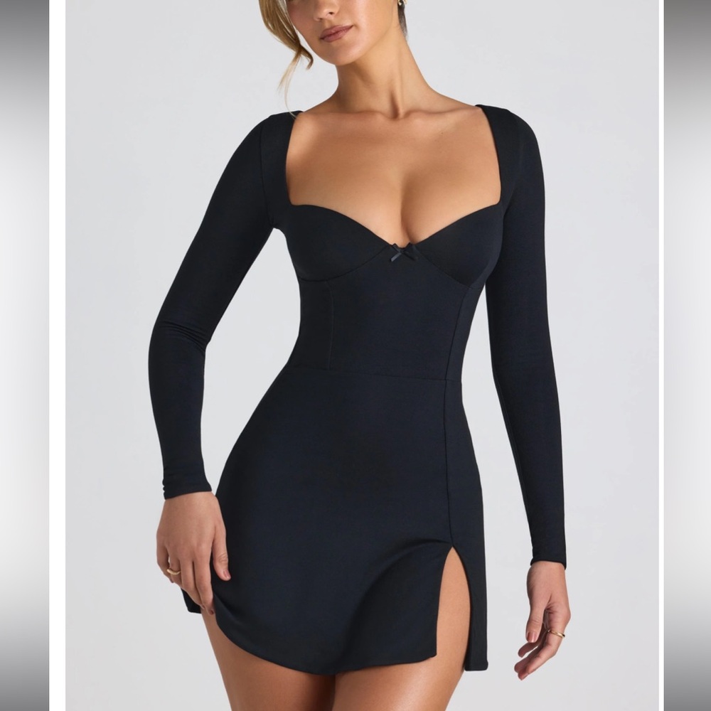 NEW 🖤 Sweetheart Bow Mini Dress